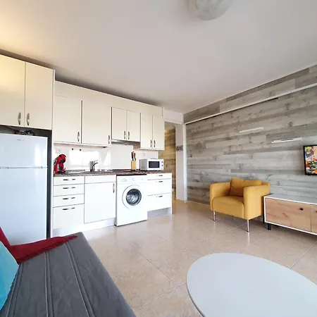 Apartment Playa Centro P6 *